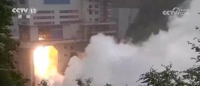 A New Record of Single Test Run Time for the Main Engine of China's Manned Lunar Rocket