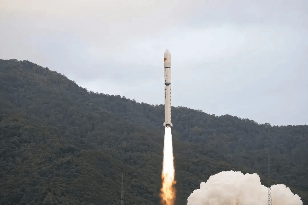 China Successfully Launches Satellite Internet Technology Test Satellite